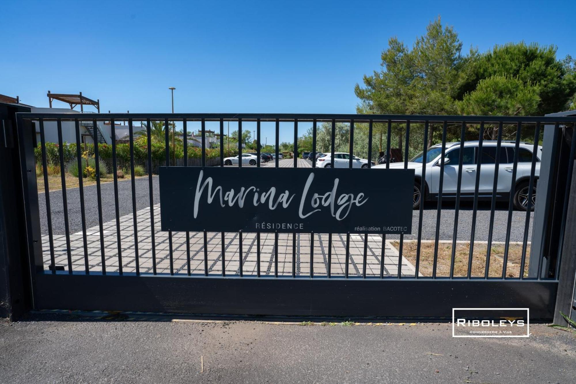 Marina Lodge - Superbe T3 à 400m de la plage de Farinette Vias Exterior foto
